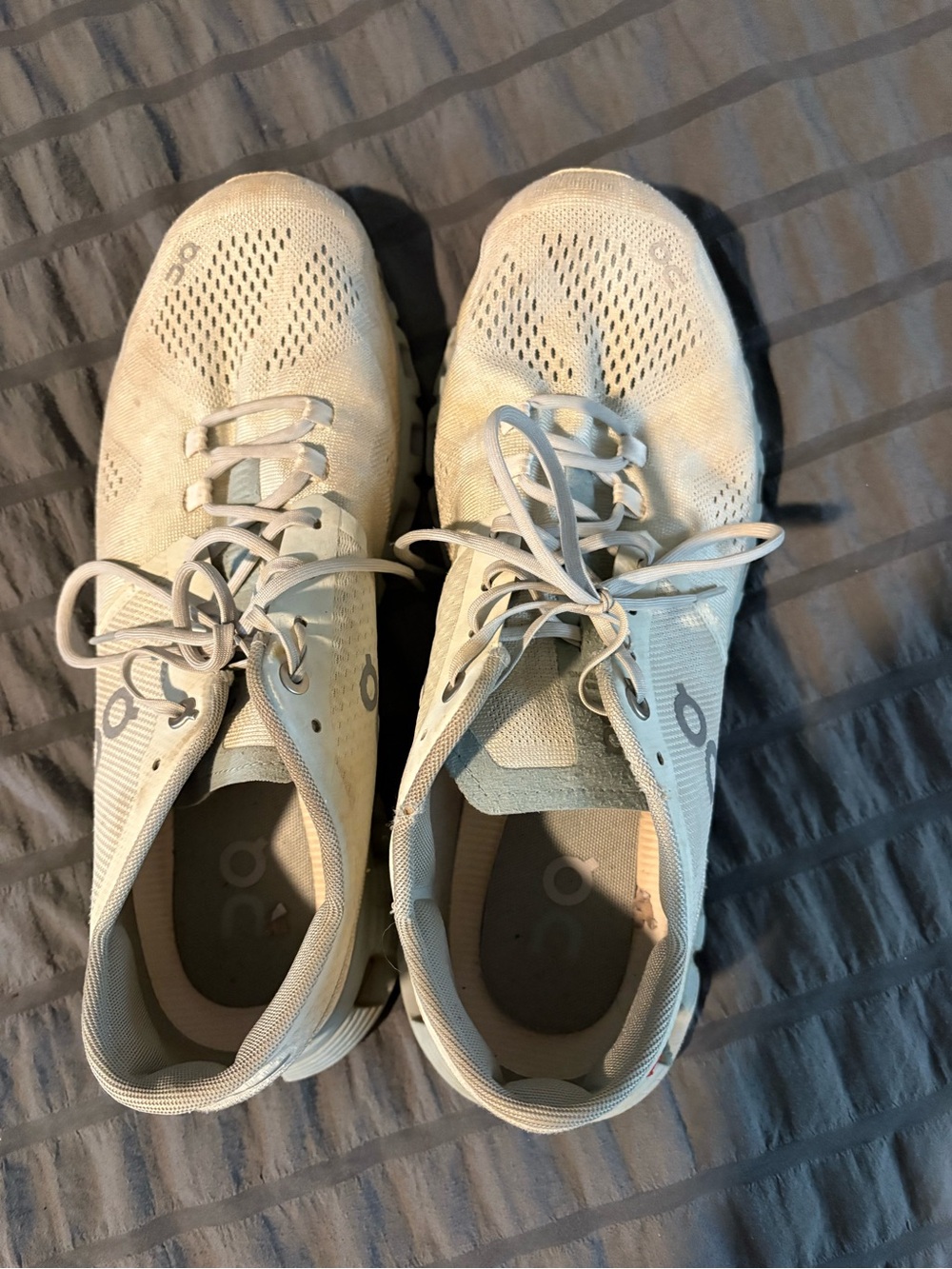 On Running Men's Athletic Shoes in Light Cream